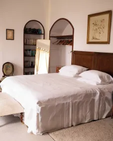 Country Château in peaceful countryside overlooking the Pyrenean mountains - Image 5