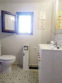 Rural house in Sierra de Aracena, you will enjoy the comfort, nature and calm.  - Image 2