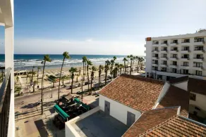 Les Palmiers Sunorama Beach Apartments - Image 4