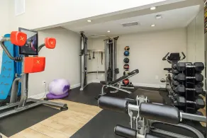 K&K Housing - Hidden Gem w/ BQQ Gym & Pool - Image 2