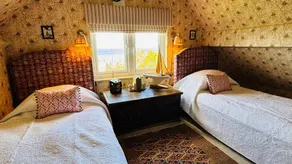 Norfolk Seaview Luxury Retreat With 7 Bedrooms - Image 3