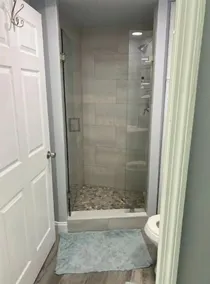 Lovely 1 Bedroom with a Pool - Image 2