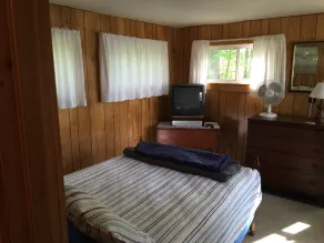 Private Waterfront Cottage mit Dock On Berry Bay - Image 4