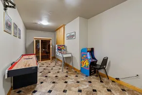 Stunning custom built country home with the ultimate game room! - Image 3