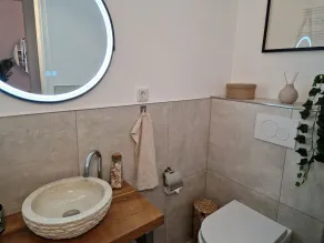 Sonnenhang im Boho-Stil mit Balkon, 500m zum See, 2 Schlafzimmer - Image 5