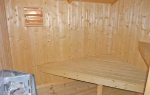 Nice Home In Græsted With Sauna - Image 4