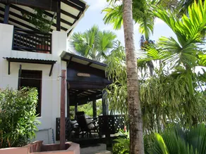 Chalets Bougainville Standard Studio with Sea View - Image 4