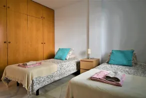 Pueblo Torrequebrada, Benalmadena 2 Bed Apt - Image 2
