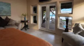 Luxury modern beach in front of the house - Image 3