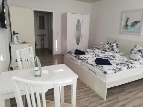 Double room with kitchen area - Image 5