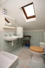 Two bedroom apartment with air-conditioning Bibinje, Zadar (A-6160-f) - Image 2