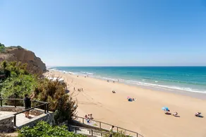 Air-Conditioned Apartment On the Beach Close to City Centre with Large Terrace - Image 4
