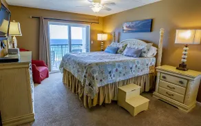IDÉAL POUR LES FAMILLES - Immense condo 3/3 avec vue sur le golfe et balcon de 32 pi - Image 5