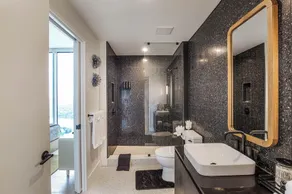 Luxury Condo w/ Lake View -Walk to Rainey & Lake, Pool, Gym, King Bed, Nespresso - Image 3