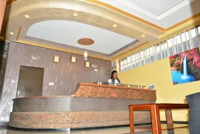 Seravic Hotel - Image 2