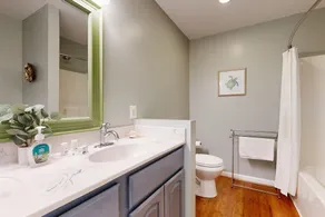Spacious pet friendly house w/private pool table, ping pong table & free WIFI - Image 4