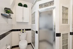 Stunning 1 BR-Apt-Oceanview to Revere Beach -3 Train Stop Boston Logan Airport - Image 4