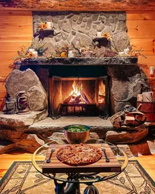 Luxury Spa Cabin by the Creek w Hot Tub, Luxury Spa Cabin by the Creek w/ Hot Tub - Image 2