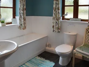 5 bedroom accommodation in Jacobstow, Bude - Image 5