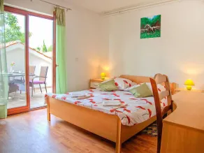 Apartment 807/1885 (Istria - Kanfanar), 17000m from the beach - Image 4