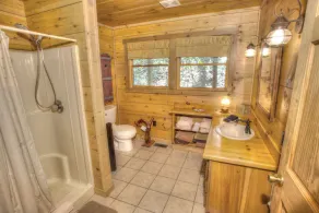 Rymlig öppen planlösning nära Chota Falls - Image 2