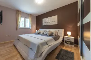 Villa w/private pool near Trogir & SPU Airport - Image 5