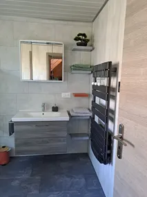 Casa de férias \"Maurer\" com terraço privado, jardim partilhado e acesso Wi-Fi - Image 3