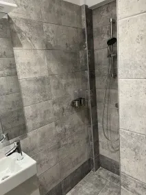 Fancy Penthouse Studio with Lakeview W10 - Image 3