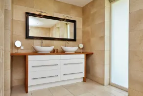 Stately Villa in Wierum with Fantastic Views & Hot Tub - Image 4