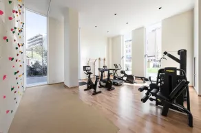 [EliteEstates]-SKY16-Gym+Pool+Free Parking+PS5+Rooftop - Image 3