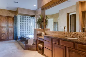 Afsondret Sonoran Estate med panoramaudsigt over bjergene i North Scottsdale! - Image 2