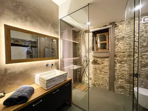 Remodeled Stone Country house - Two bedrooms maisonette - Image 3