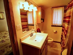 Pine Cottage - Beautiful direct lakefront cottage located in Sodus, NY, with full amenities. - Image 4