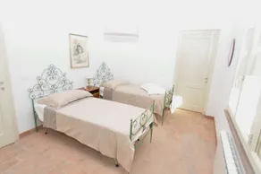 Villa Serra - Tuscan villa with private pool - Image 4