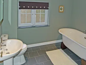 Home Park Farm Cottages A - Image 2