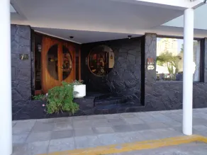 Hotel Shelter - Image 5