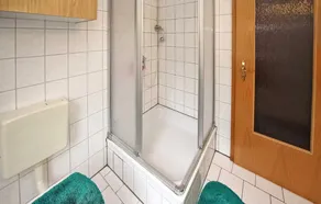 Amazing apartment in Userin with WiFi - Image 3