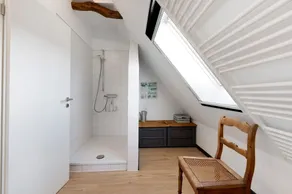 Room 24 - Image 5