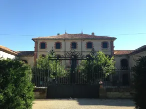 Gîte au Château Jonquier 1 - Image 4