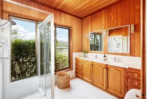 A rural retreat on 15 acres with swimming pool and direct river access. - Image 2