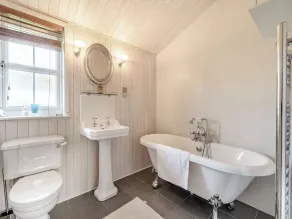 2 Schlafzimmer Unterkunft in Derby - Image 2
