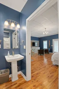 Quiet Apartment - Image 3