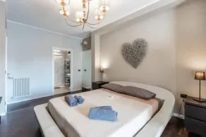 Cavour Room 5 Suite - Image 3
