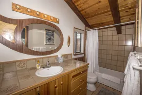 Big Pine: 5 BR / 5 BA maison / cabine à Tahoe City, pour 11 personnes - Image 5