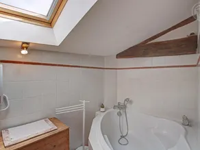 Cottage with garden in a rural setting, pets allowed - Image 3