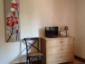 BEAUTIFUL GITE 6 til 8 personer med privat svømmehal - Image 4