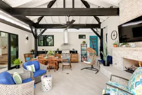 Luksus møder Komfort 6BR / 3BA Home Fabulous Outdoor Patio & Pool 8 Mins Downtown - Image 4