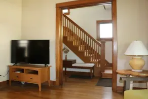 Historic Home with Outdoor Hot Tub Near Downtown in Public Transportation Hub - Image 2