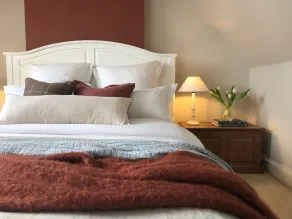 Romantic cosy cottage close to Oxford and The Cotswolds - Image 4