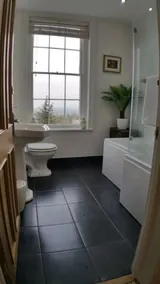 Eine Wohnung in einem großartigen georgianischen Haus im Zentrum von Great Malvern - Image 5